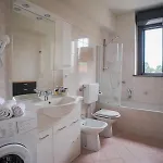 Girasole - Radice Comfort - Leonardo, Mxp & Laghi Daire Sesto Calende
