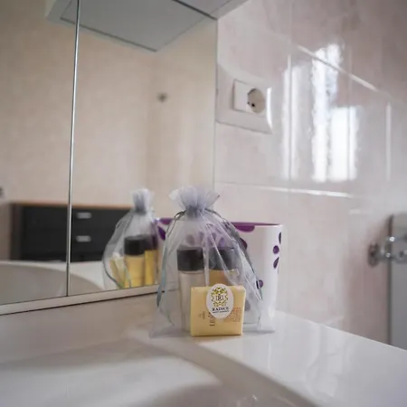 Girasole - Radice Comfort - Leonardo, Mxp & Laghi Apartment *